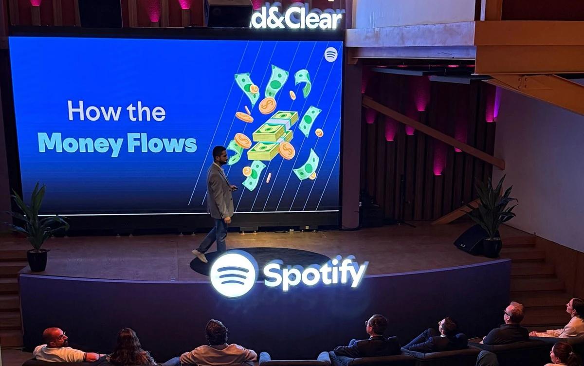 سبوتيفاي تكشف عن تقرير "Loud & Clear" من الرياض: مقابلات وآراء
