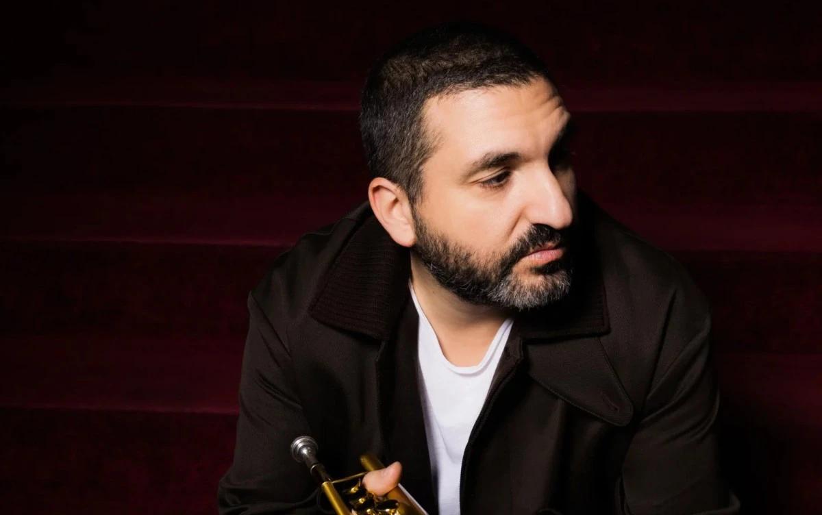 حكاية ليلة بـ"ألف ليلة وليلة" مع إبراهيم معلوف في القاهرة