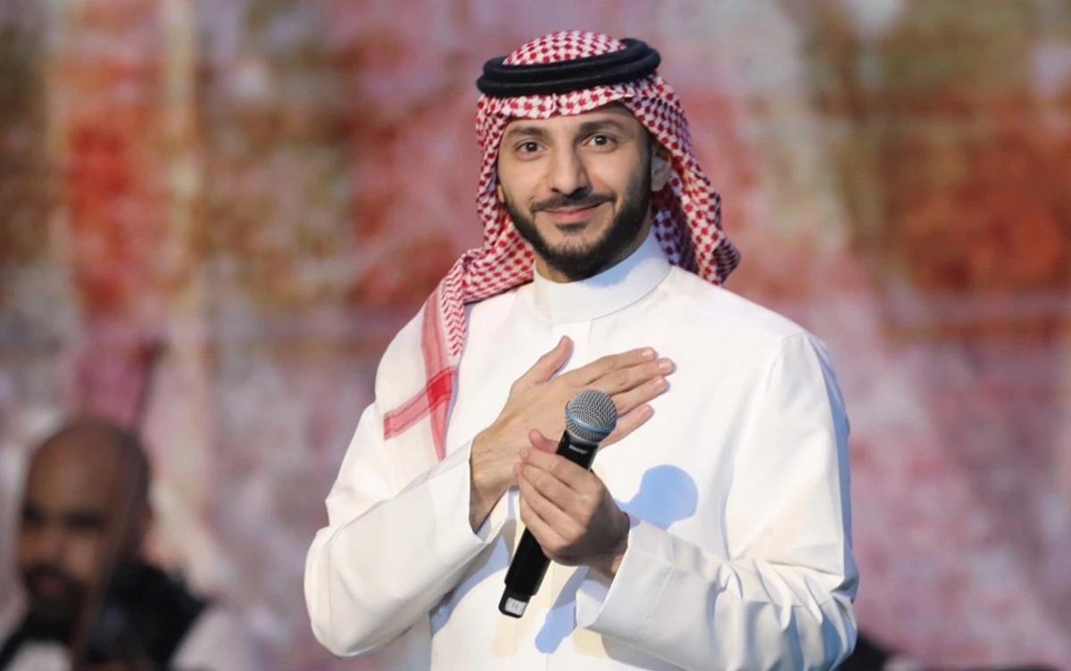 تعاونات خليجية كبيرة في ألبوم عبدالعزيز المعنى الجديد