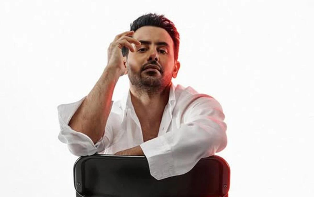 فؤاد عبد الواحد يفتتح العام الجديد بألبوم "فؤاد 2026"