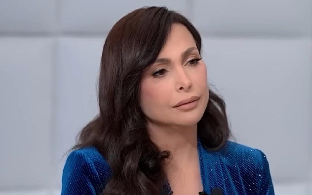 أمل حجازي تفتح دفاترها القديمة مع نجمات جيلها.. وهذه شروط عودتها للفن