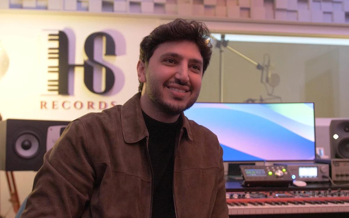 محمد شاكر يكشف تفاصيل شارة مسلسل "مطبخ المدينة" لبيلبورد عربية