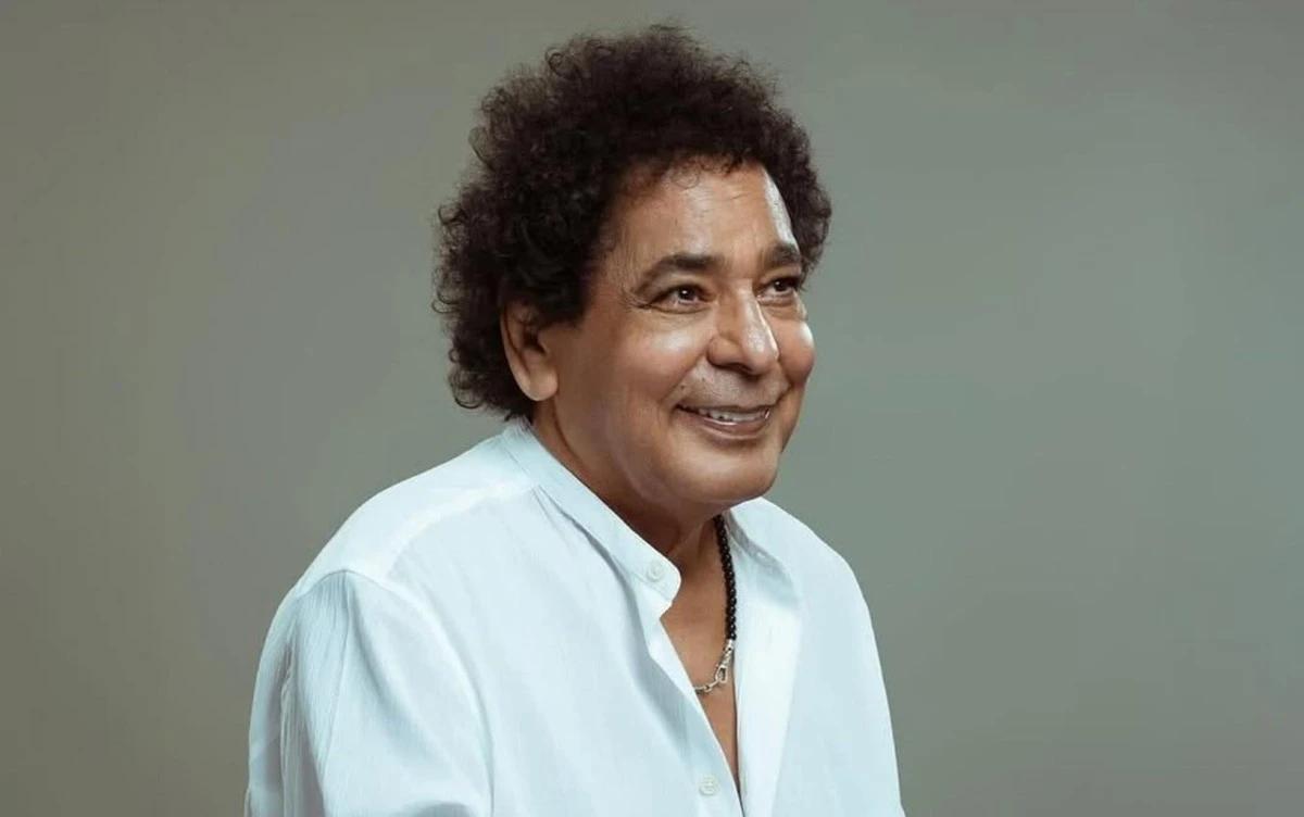 محمد منير يقترب من انهاء كل أغاني ألبومه