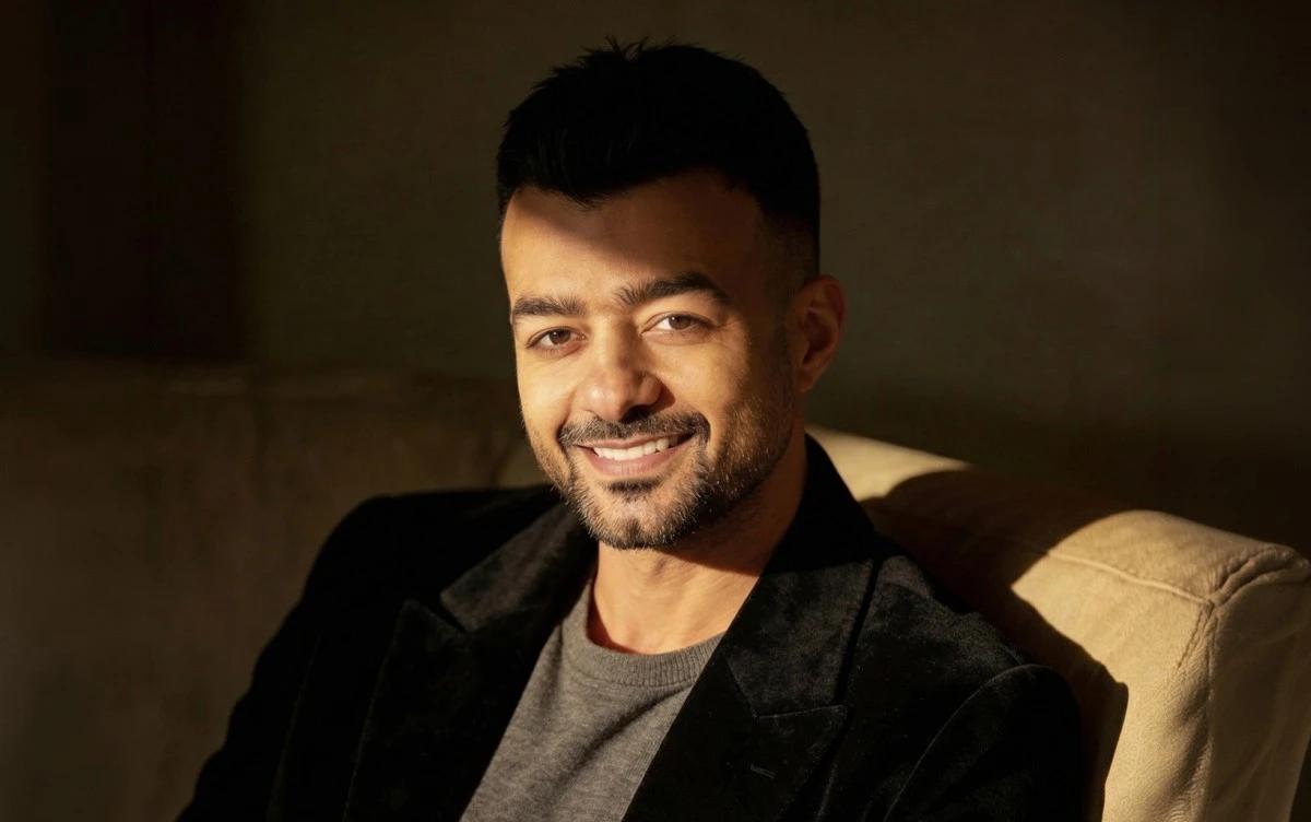 هيثم شاكر ونجاح إعلانه الرمضاني: عودة صوت لم يغادر الذاكرة