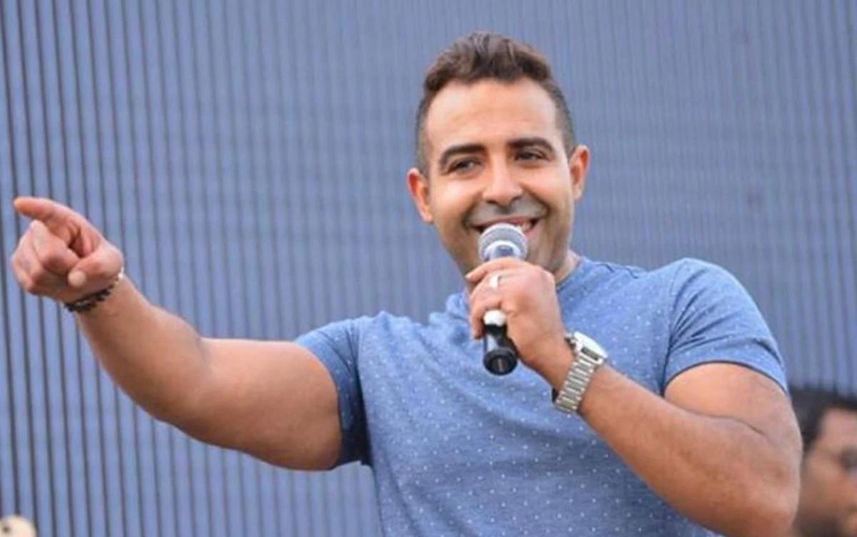 "والدي السبب".. محمد عدوية يكشف سر اختياره لغناء تتر مسلسل "علي كلاي"