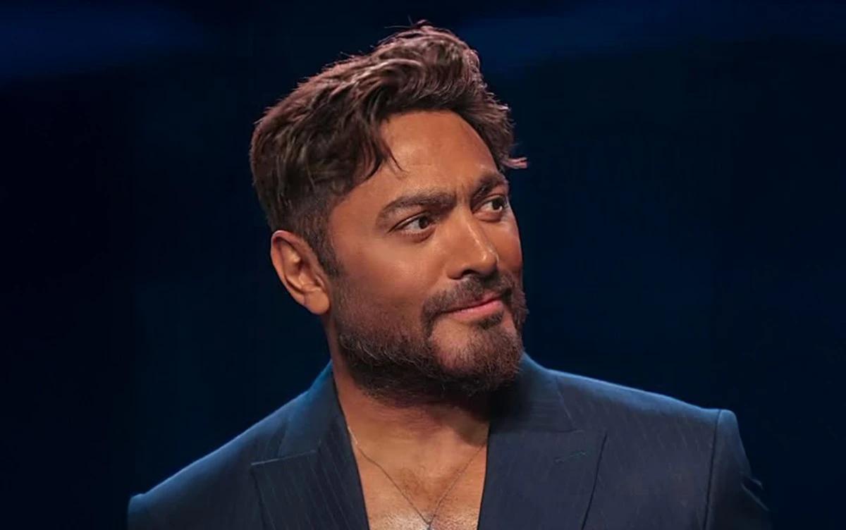 رسالة من تامر حسني إلى هاني شاكر بعد خضوعه لجراحة بالقولون