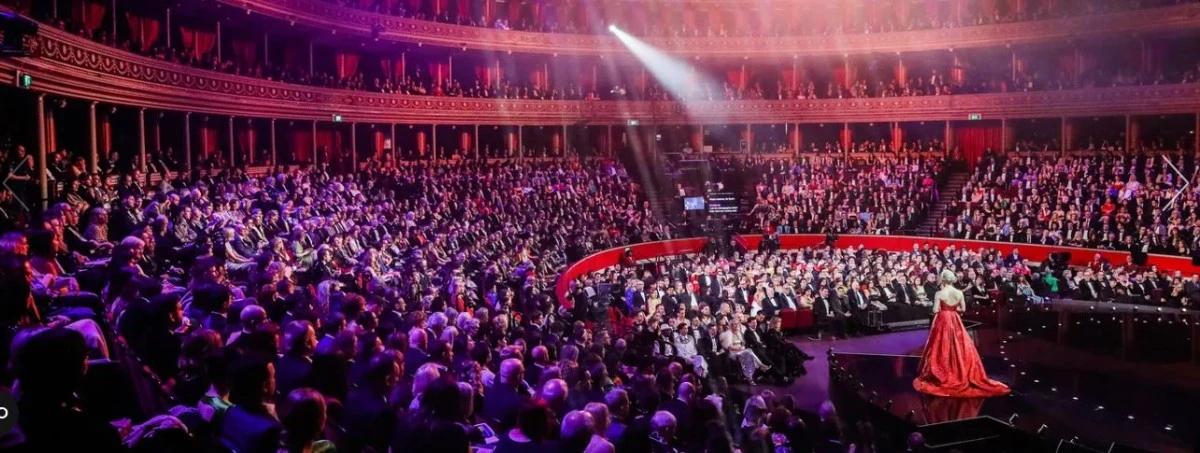 جوائز أوليفيه 2026.. العروض الموسيقية تفرض هيمنتها وPaddington تحصد النصيب الأكبر