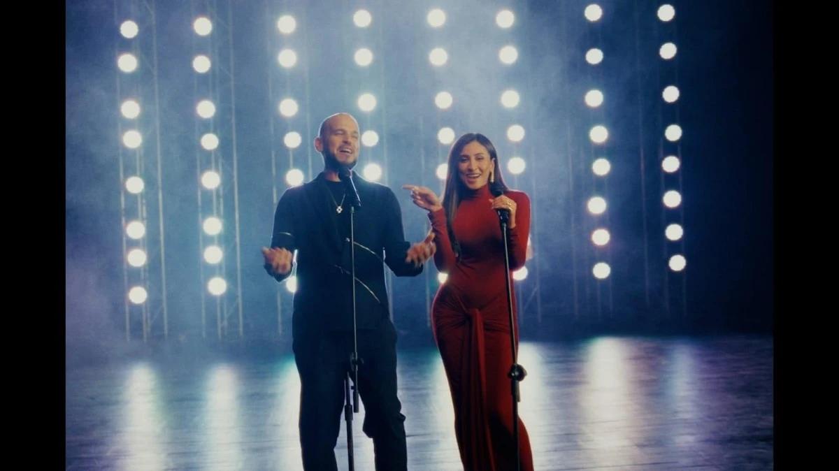 "دقة ناقصة" تجمع أبو ودينا الشربيني في تعاون إنساني