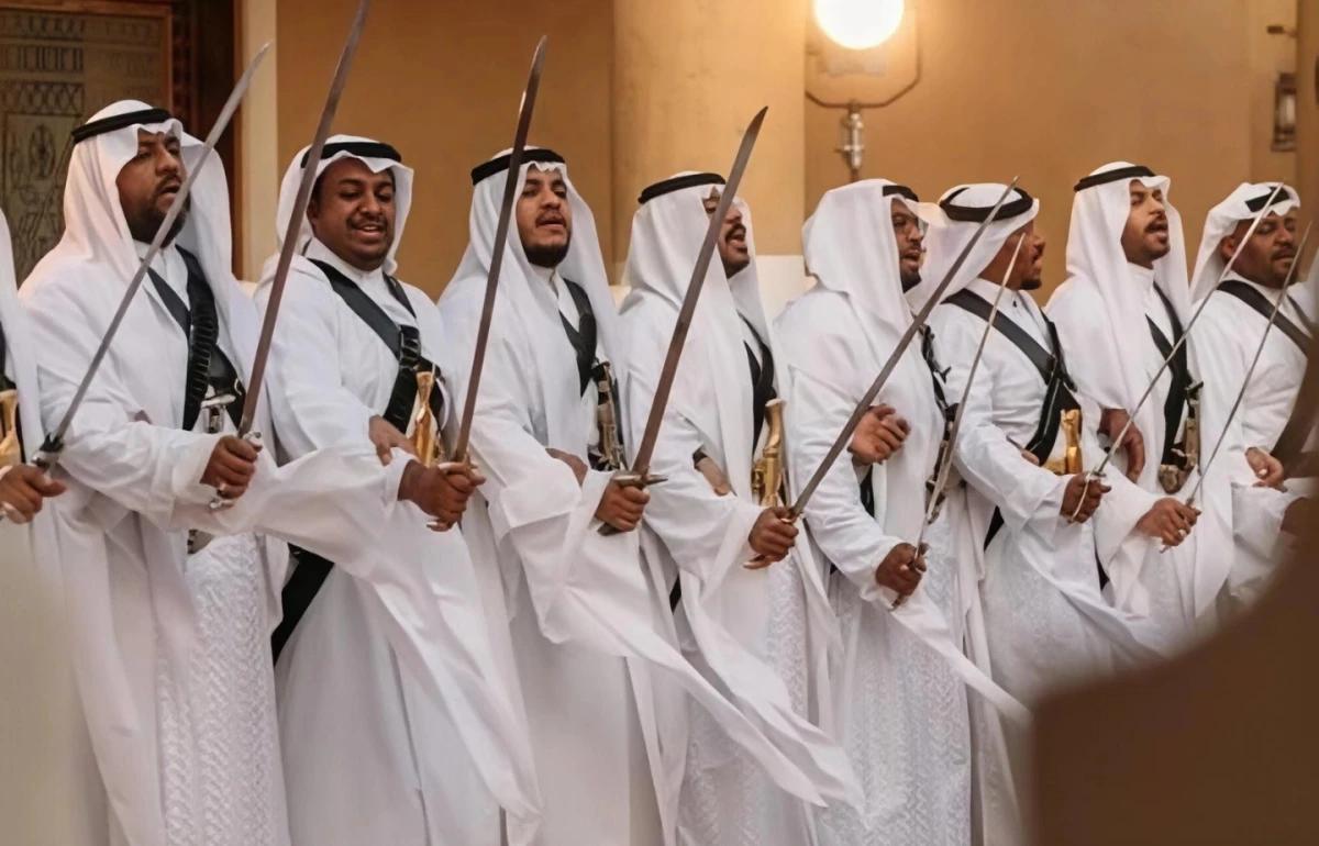 من العرضة إلى الفجري.. كيف تحتفل مناطق السعودية باليوم الوطني؟