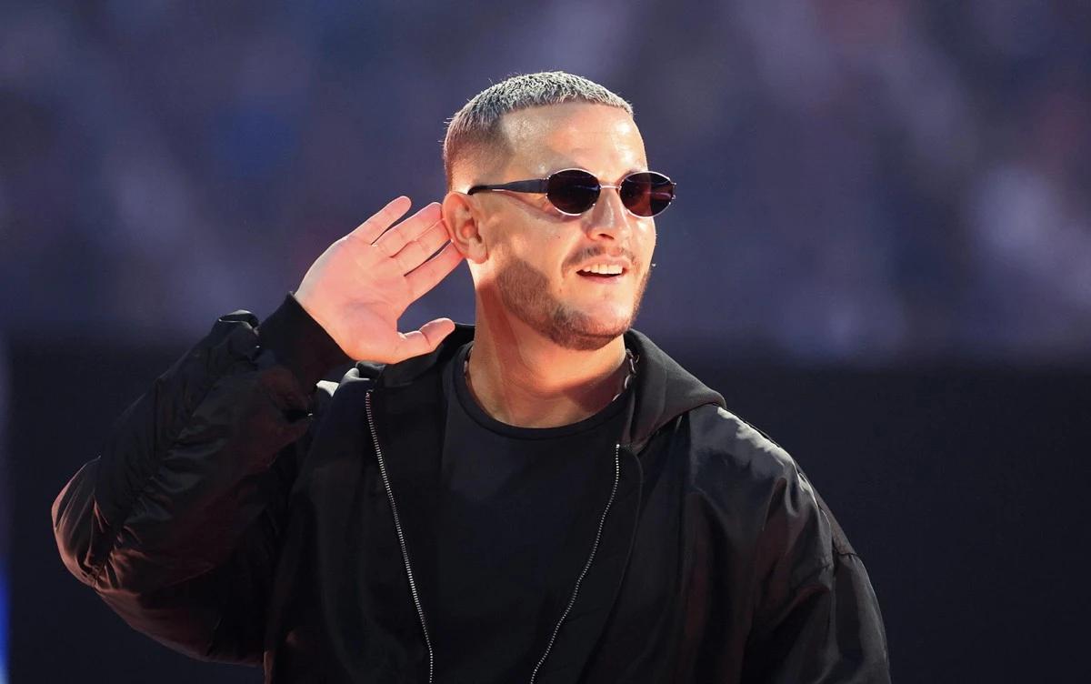 دي جي سنيك يطلق ألبوم Nomad... رحلة موسيقية مع ترافيس سكوت وستراي كيدز وآخرين