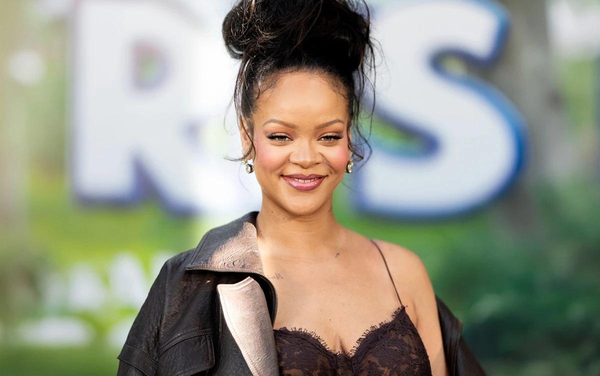 اعتقال امرأة بعد إطلاقها النار على منزل ريانا في لوس أنجلوس