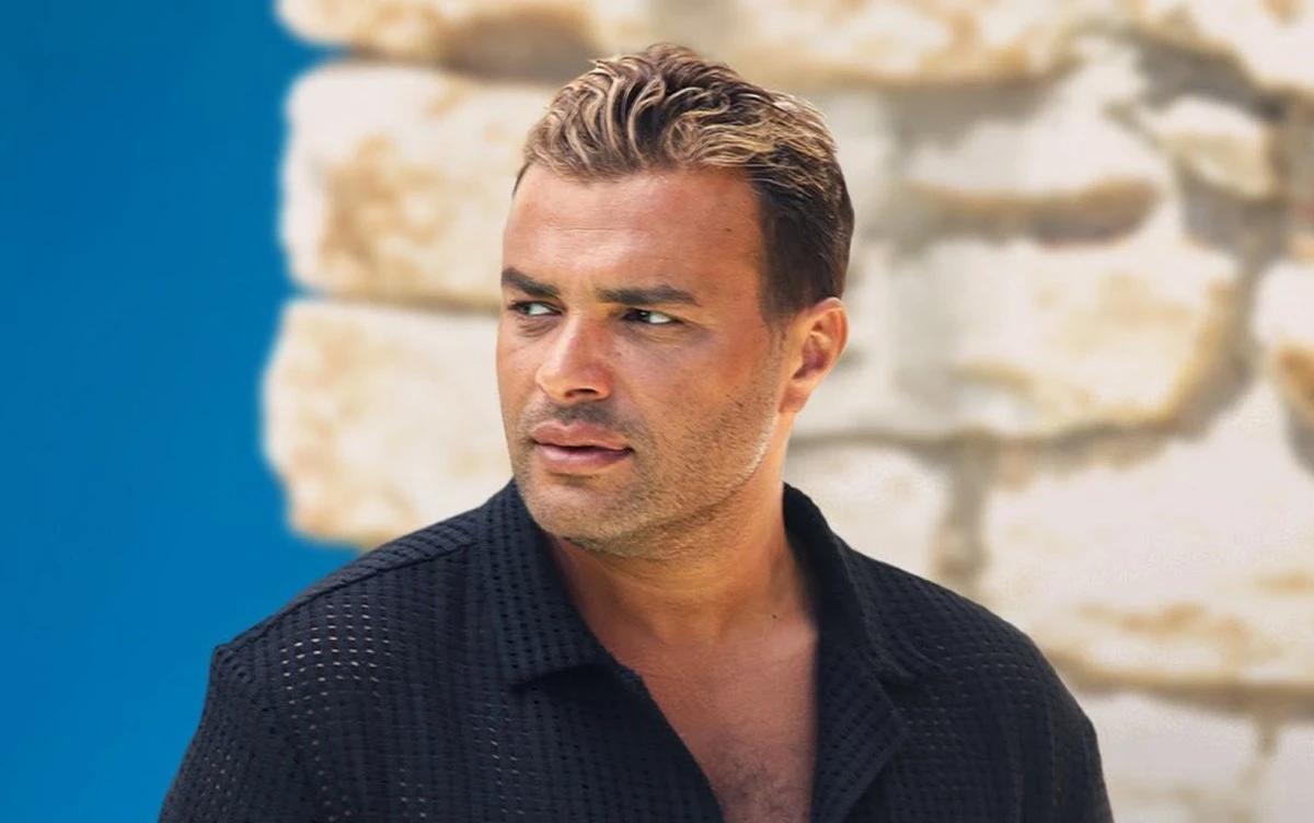 أغنية "أنا" حائرة.. هل وقع الخلاف بين رامي صبري ومحمد حامد؟
