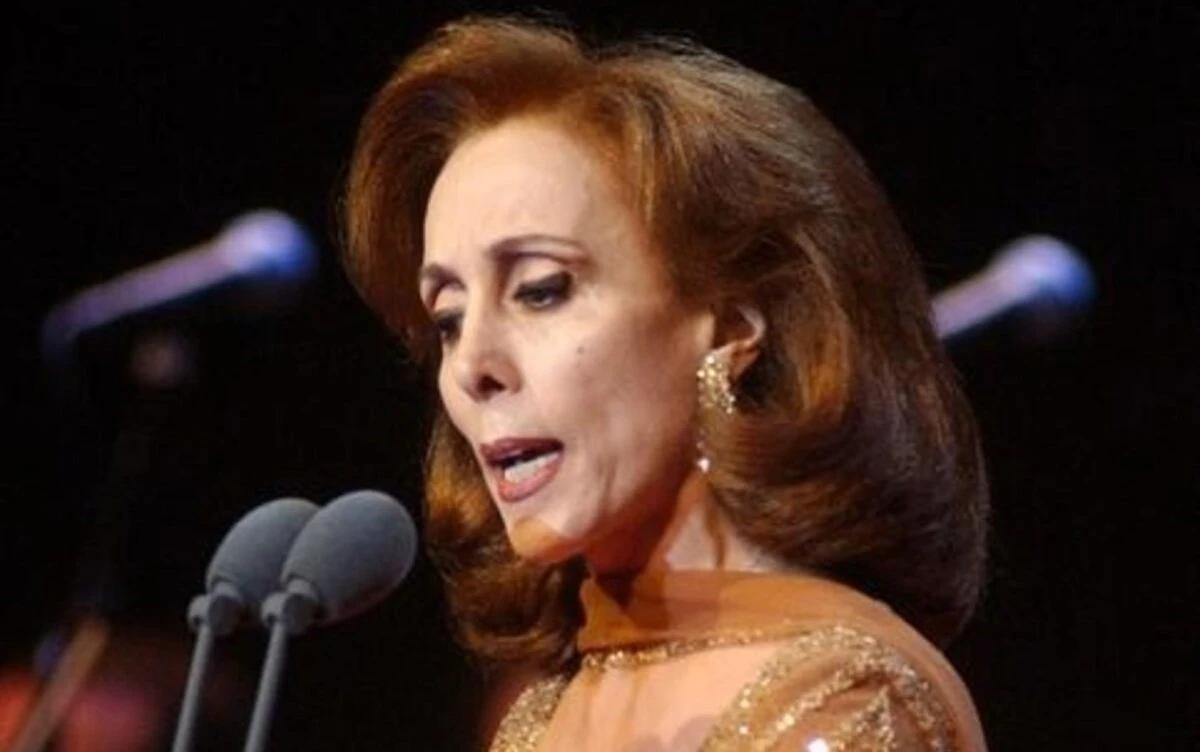 فيروز